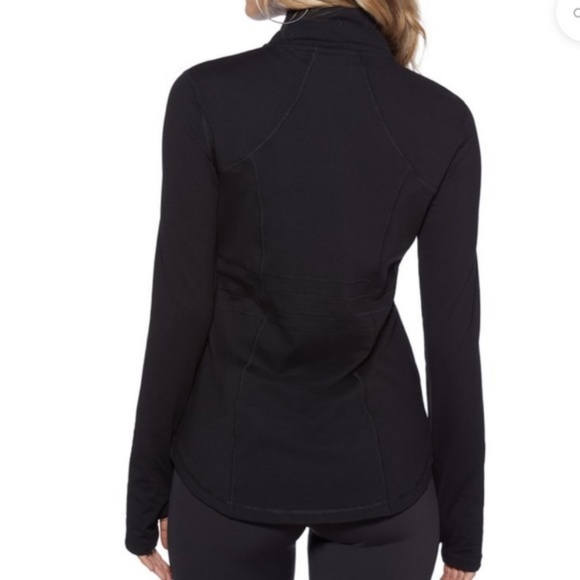 avec les filles // black zip performance jacket - Picture 5 of 7